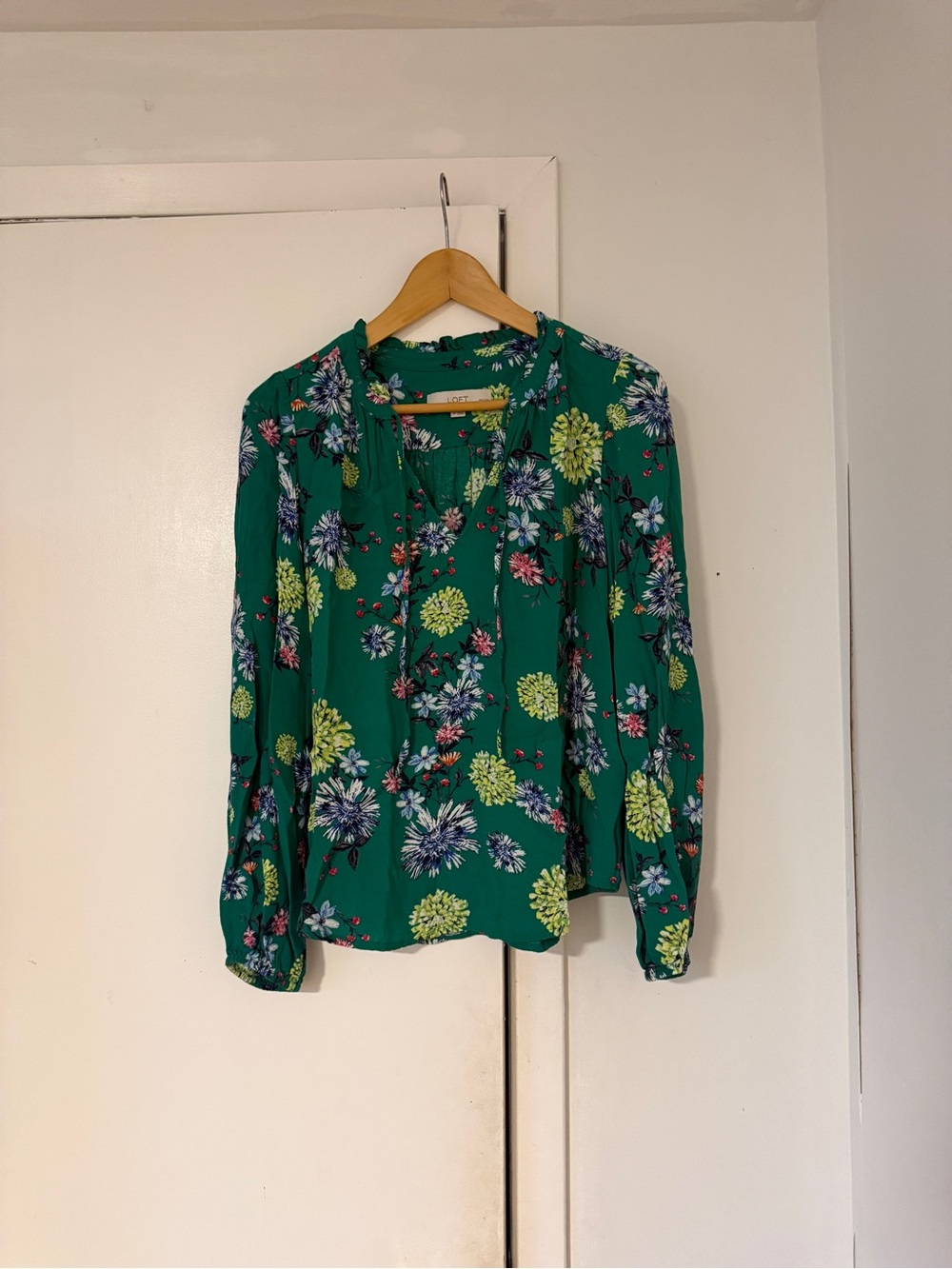 LOFT Green Floral Tie-Neck Blouse with Long Sleeves